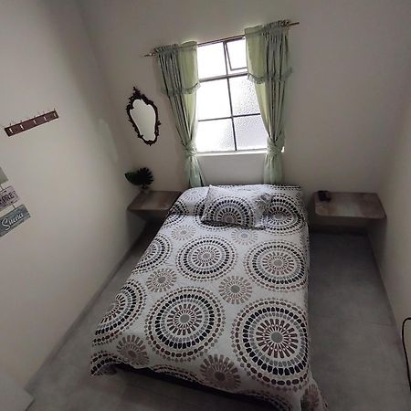 מדיין Pa Pasiar Hostal חדר תמונה