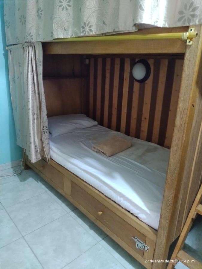 מדיין Pa Pasiar Hostal מראה חיצוני תמונה